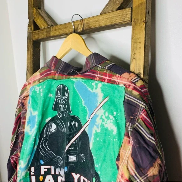 Izod Upcycled Star Wars Christmas Lack of Cheer Button Down - Picture 2 of 5